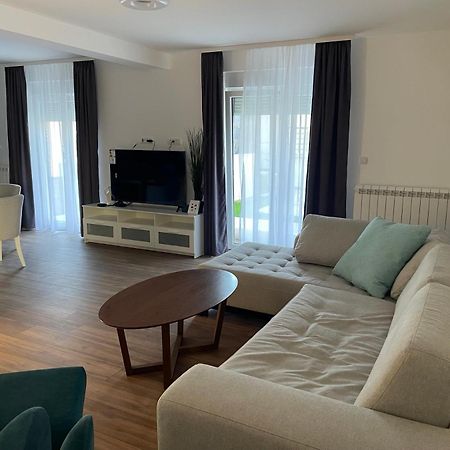 Deluxe Apartment Magnolia 2 Belgrade Bilik gambar