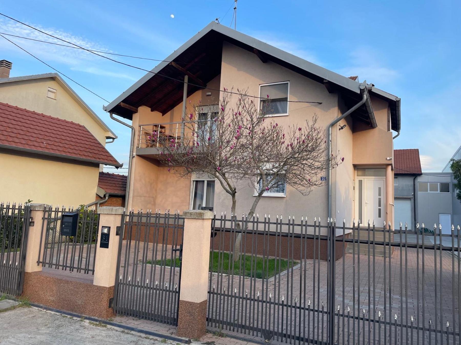 Deluxe Apartment Magnolia 2 Belgrade Bilik gambar